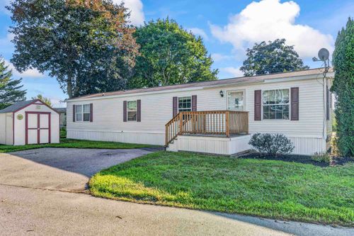 110 Blackberry Pl, Kittery, ME, 03904-5674 | Card Image