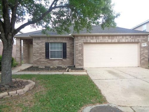 6702 Castle Terrace Ct, Spring, TX, 77379-5183 | Card Image