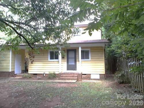 4024 Rosehaven Dr, Charlotte, NC, 28205-5814 | Card Image