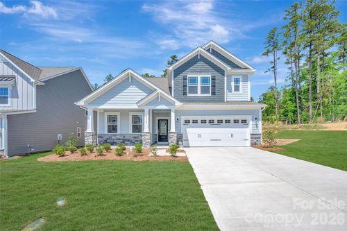 2930 Ballenger St, Kannapolis, NC, 28027-1200 | Card Image