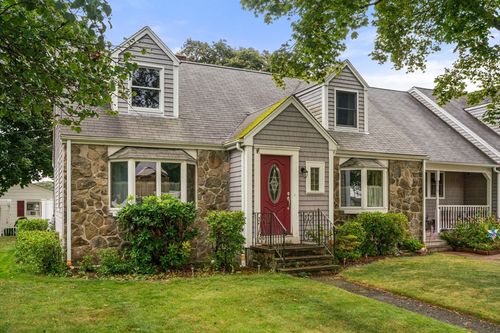 457 Bryant St, Cumberland, RI, 02864-7238 | Card Image