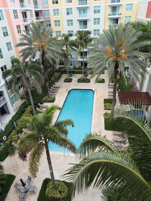 618-804 E Windward Way, Lantana, FL, 33462-8028 | Card Image