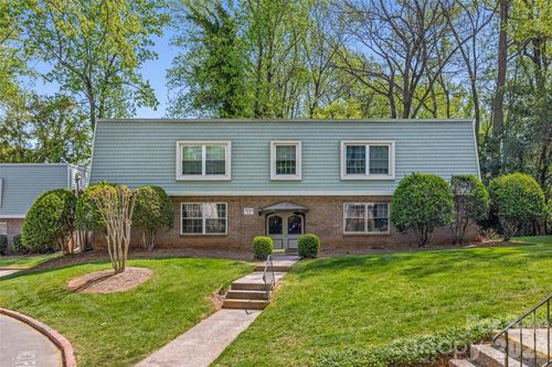 b-2636 Park Rd, Charlotte, NC, 28209-1393 | Card Image