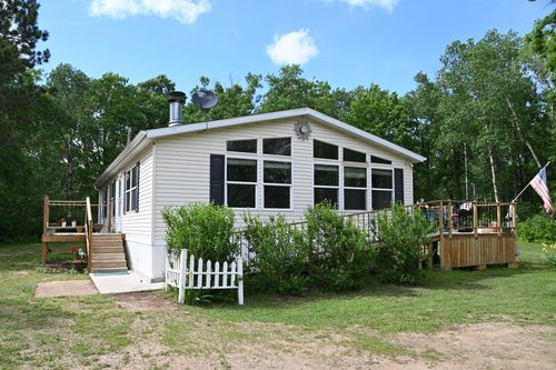 481 E River Rd, Motley, MN, 56466-9014 | Card Image