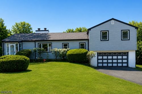 55 Rock Spring Ave, West Orange, NJ, 07052-2626 | Card Image
