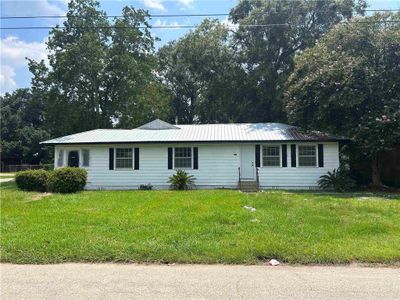 101 8th Avenue, House other with 3 bedrooms, 1 bathrooms and 3 parking in Chickasaw AL | Image 1