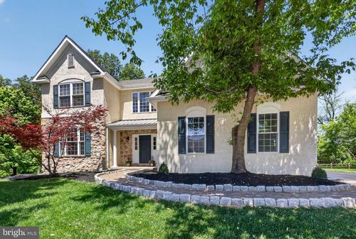 252 Ferndale Ln, DOWNINGTOWN, PA, 19335-1294 | Card Image