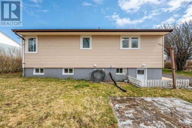 28 Ellen Drive, House other with 2 bedrooms, 2 bathrooms and null parking in Dartmouth NS | Image 30