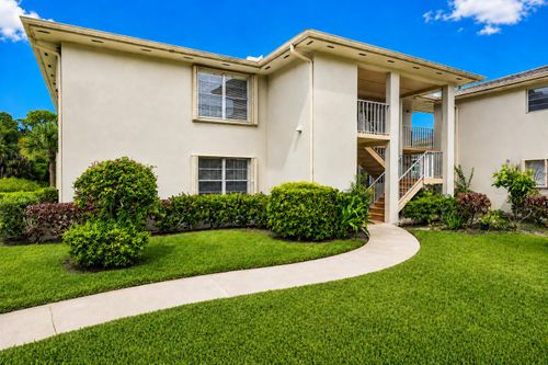207-1 Lake Vista Trl, Port St Lucie, FL, 34952-6342 | Card Image