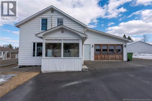 289 Portage Rd, Grand-Sault/Grand Falls, NB, E3Z1M1 | Card Image