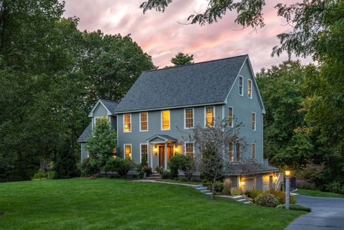 16 Runaway Rd, Newfields, NH, 03856-8120 | Card Image