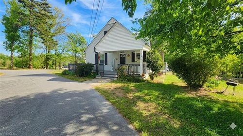 100 Daniels St, Randleman, NC, 27317-7149 | Card Image