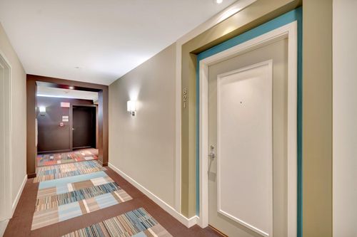 apt-821-550 Okeechobee Blvd, West Palm Beach, FL, 33401-6333 | Card Image