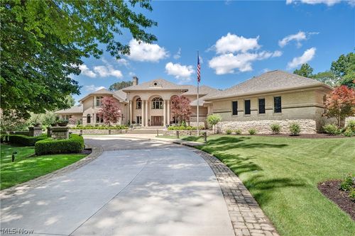 1790 Quaker Lane, Salem, OH, 44460 | Card Image
