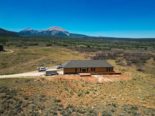 142 N Porcupine Ln, La Sal, UT, 84530 | Card Image