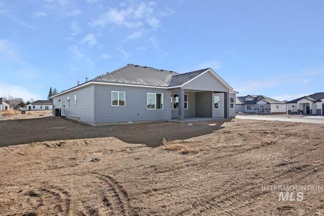 1409 S Alder St, House other with 4 bedrooms, 3 bathrooms and 3 parking in Jerome ID | Image 36
