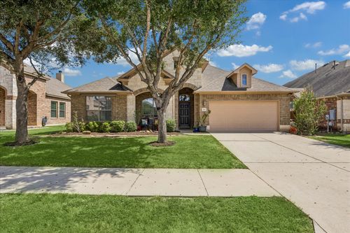 2163 Garlic Creek Dr, Buda, TX, 78610-5082 | Card Image