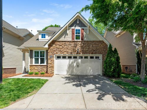 6025 Glenmore Garden Drive, Charlotte, NC, 28270 | Card Image