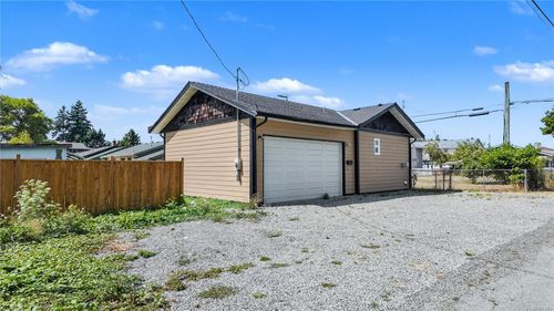 1090 Trunk Rd, Duncan, BC, V9L2S5 | Card Image