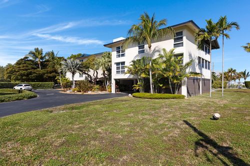 8204 Marina Villas Dr, Duck Key, FL, 33050-3744 | Card Image