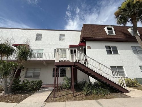 a105-9221 Tudor Dr, TAMPA, FL, 33615-3780 | Card Image