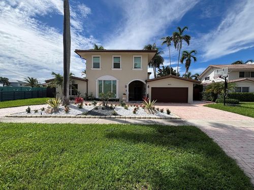 4821 Ne 28th Ave, Lighthouse Point, FL, 33064-7913 | Card Image