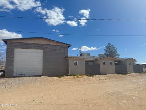 925 Vinton Ave, Canutillo, TX, 79835-6064 | Card Image