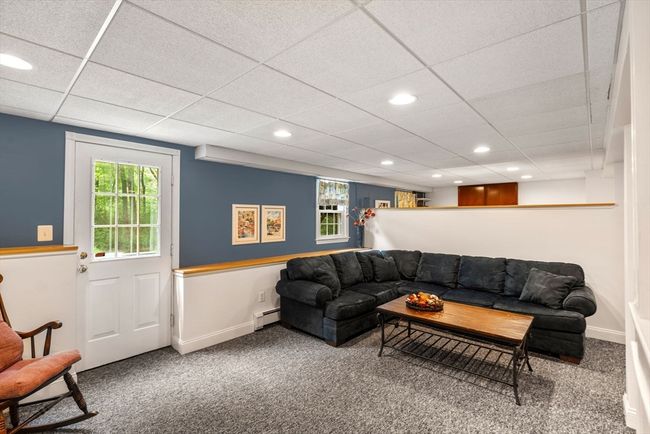 79 Medway St, House other with 4 bedrooms, 3 bathrooms and 6 parking in Norfolk MA | Image 28