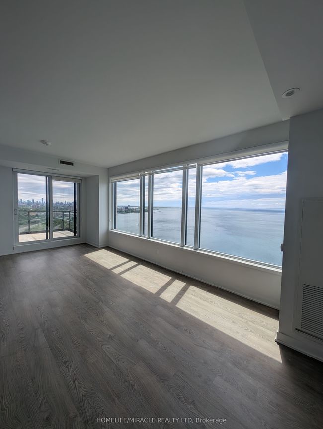 4206 - 1928 Lake Shore Blvd W, Condo with 2 bedrooms, 2 bathrooms and 1 parking in Toronto ON | Image 7