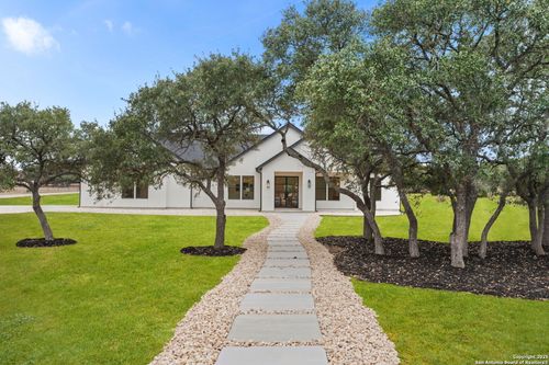 1172 Buckskin Trl, Bandera, TX, 78003-5194 | Card Image
