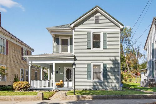504 Russell St, Bristol, VA, 24201-4441 | Card Image