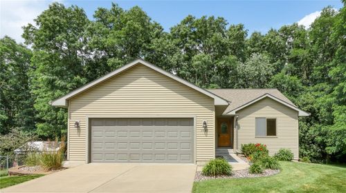 2480 La Salle St, Eau Claire, WI, 54703-1728 | Card Image