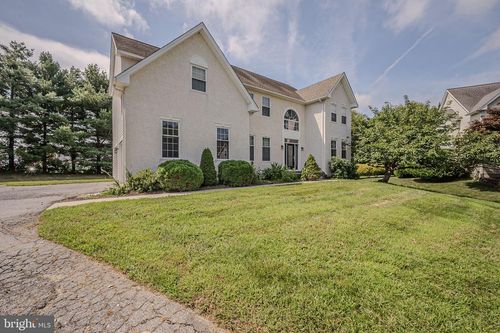 207 Pebble Creek Pl, BEAR, DE, 19701-3379 | Card Image