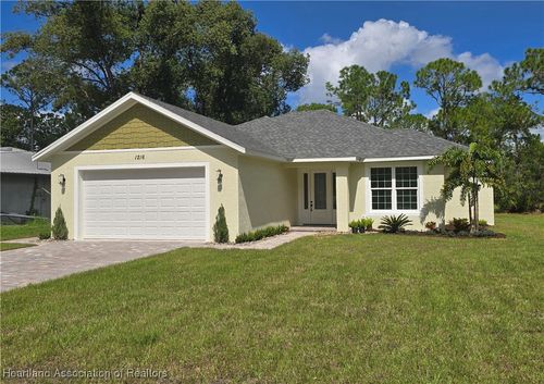 1216 Magnolia St, Sebring, FL, 33875-6104 | Card Image