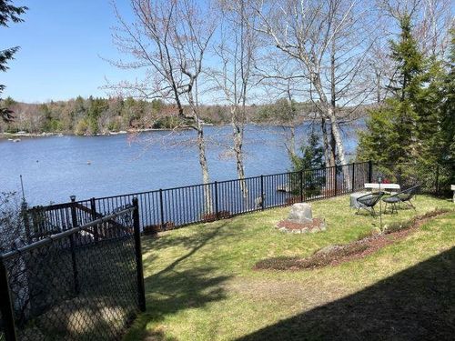 2105 Valley Rd, Washington, NH, 03280-3115 | Card Image