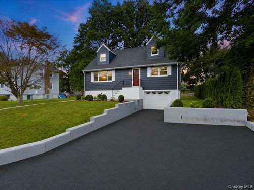 60 Duell Rd, White Plains, NY, 10603-3102 | Card Image