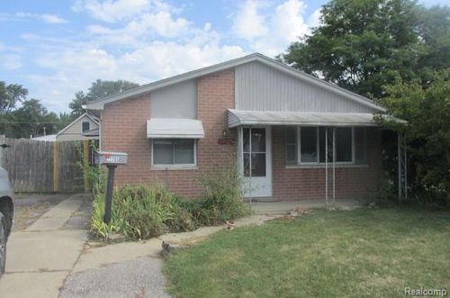 22705 Laukel Street, St Clair Shores, MI, 48080 | Card Image