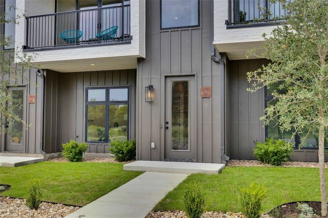 B - 1937 E 38 Th 1/2 St, Townhouse with 4 bedrooms, 4 bathrooms and null parking in Austin TX | Image 23