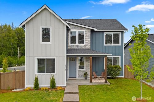 8735 69th St Ne, Marysville, WA, 98270-7869 | Card Image