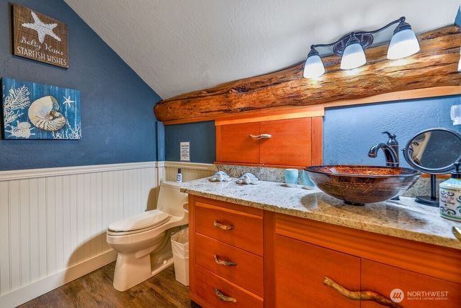 Loft bathroom with shower and custom design! | Image 13
