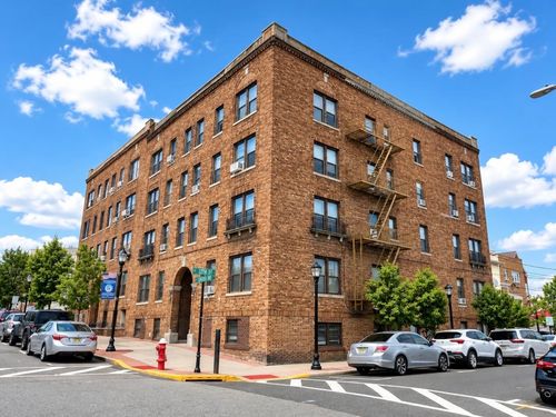5-1200 Central Ave, Union City, NJ, 07087-3122 | Card Image