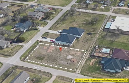 101 S Avenue C, Freeport, TX, 77541-4725 | Card Image