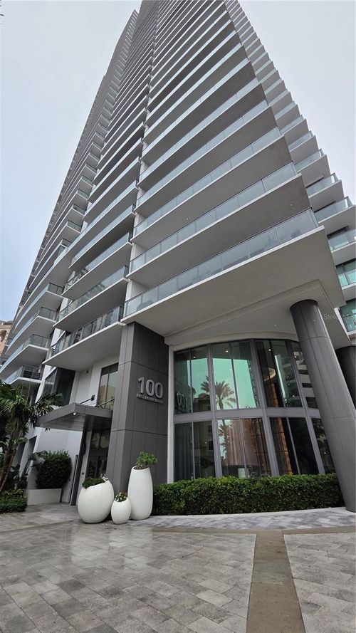 2406-100 1st Ave N, ST PETERSBURG, FL, 33701-3536 | Card Image