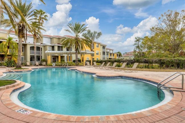 16-211 - 5700 Bentgrass Dr, Condo with 3 bedrooms, 3 bathrooms and null parking in SARASOTA FL | Image 47