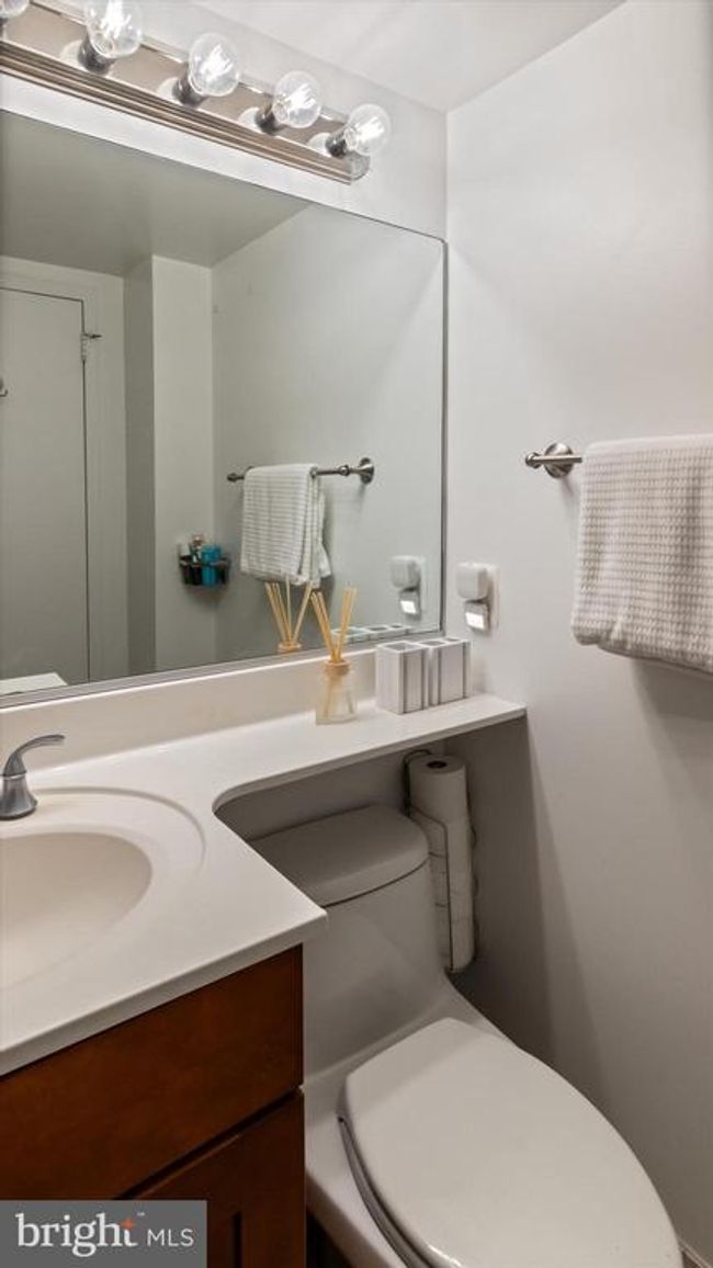 APT-800 - 7333 New Hampshire Ave, Condo with 0 bedrooms, 1 bathrooms and null parking in TAKOMA PARK MD | Image 20