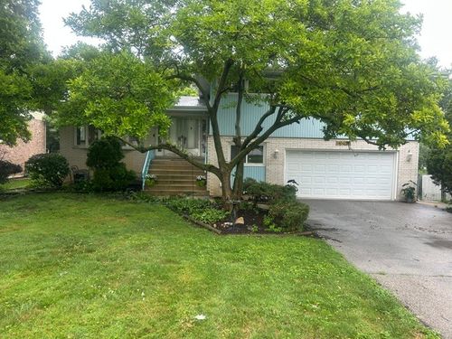 1s471 Monterey Avenue, Oakbrook Terrace, IL, 60181 | Card Image