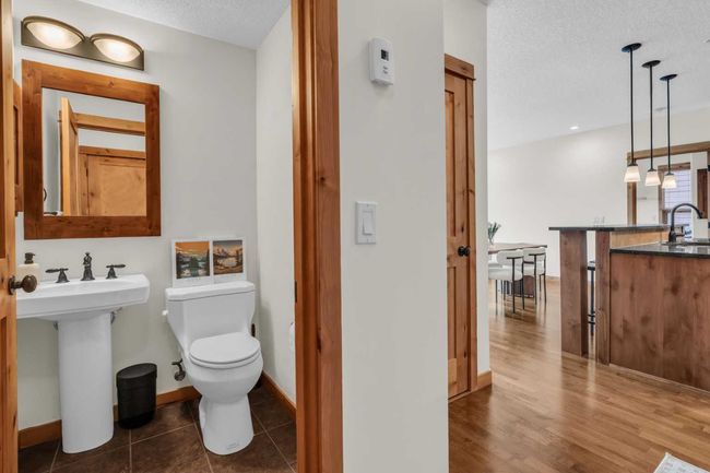 201 - 2100B Stewart Creek Dr, Condo with 2 bedrooms, 3 bathrooms and 1 parking in Canmore AB | Image 30