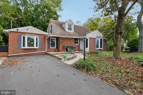 43 Wallace Rd, PRINCETON JUNCTION, NJ, 08550-1007 | Card Image