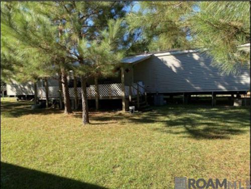 8863 Folly Brown Rd, Clinton, LA, 70722-4442 | Card Image