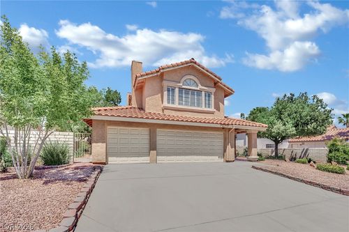 2520 Machado Dr, Henderson, NV, 89074-4913 | Card Image